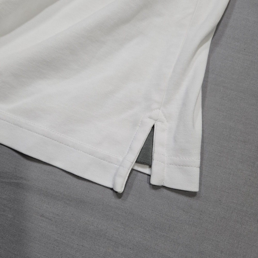 Travis Mathew Shirt Mens XXL White Lightweght Golf Polo Qatar Golf Association - Picture 5 of 9